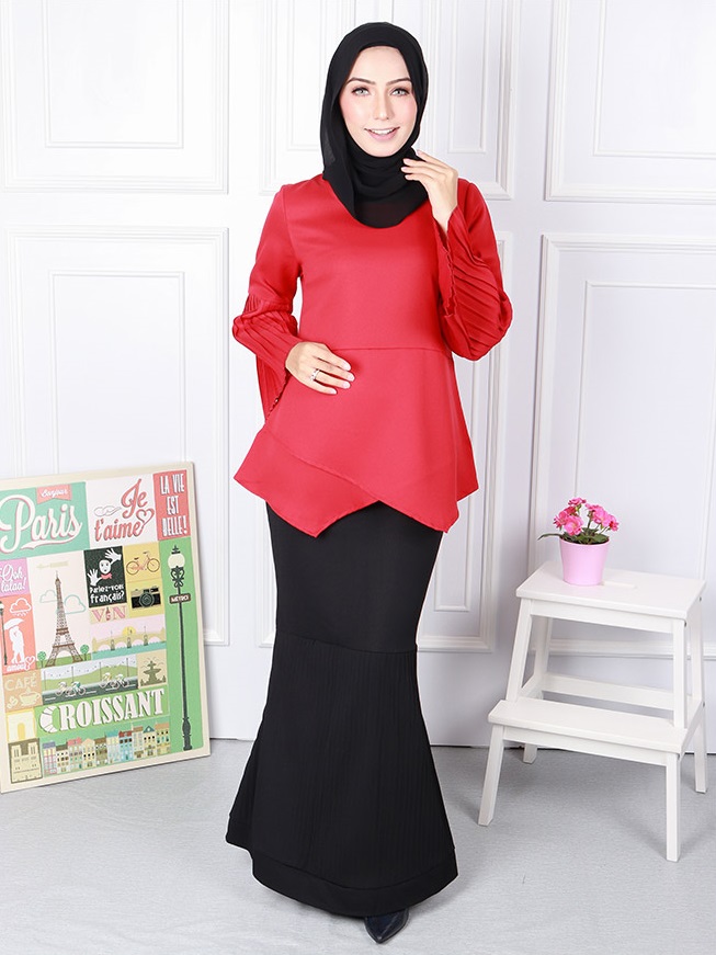 QA-577 LAYERED MUSLIMAH BLOUSE RED