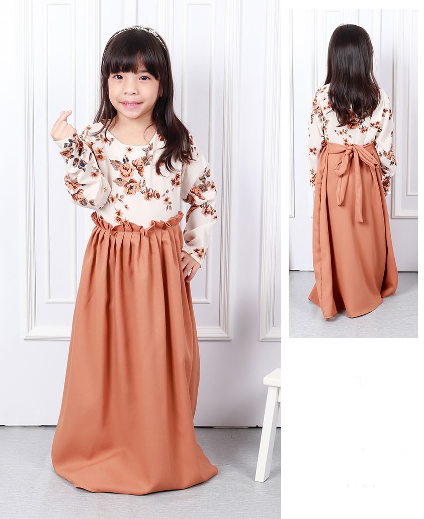 QA-578 ROSES KIDS JUBAH BROWN