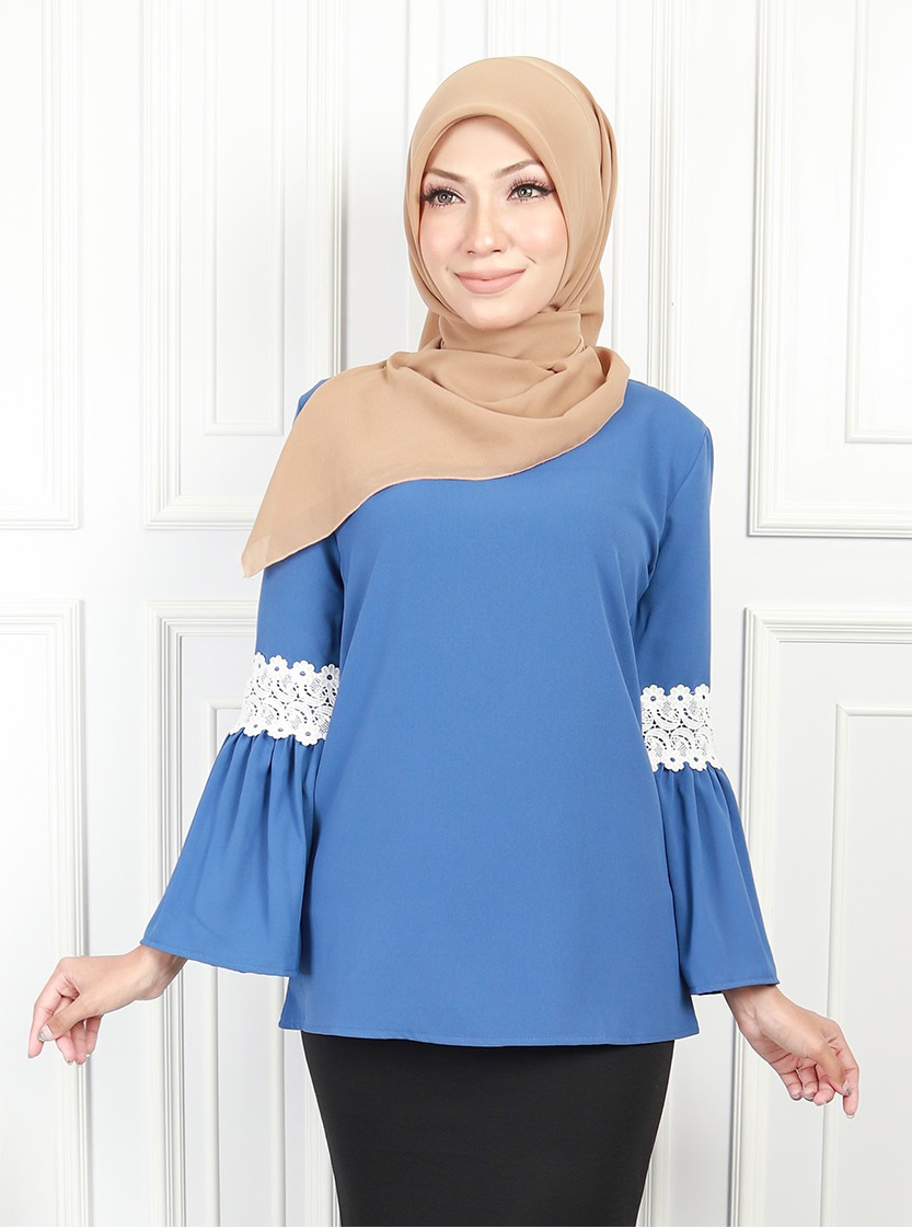 QA-579 MUSLIMAH FASHION BLOUSE SKY BLUE