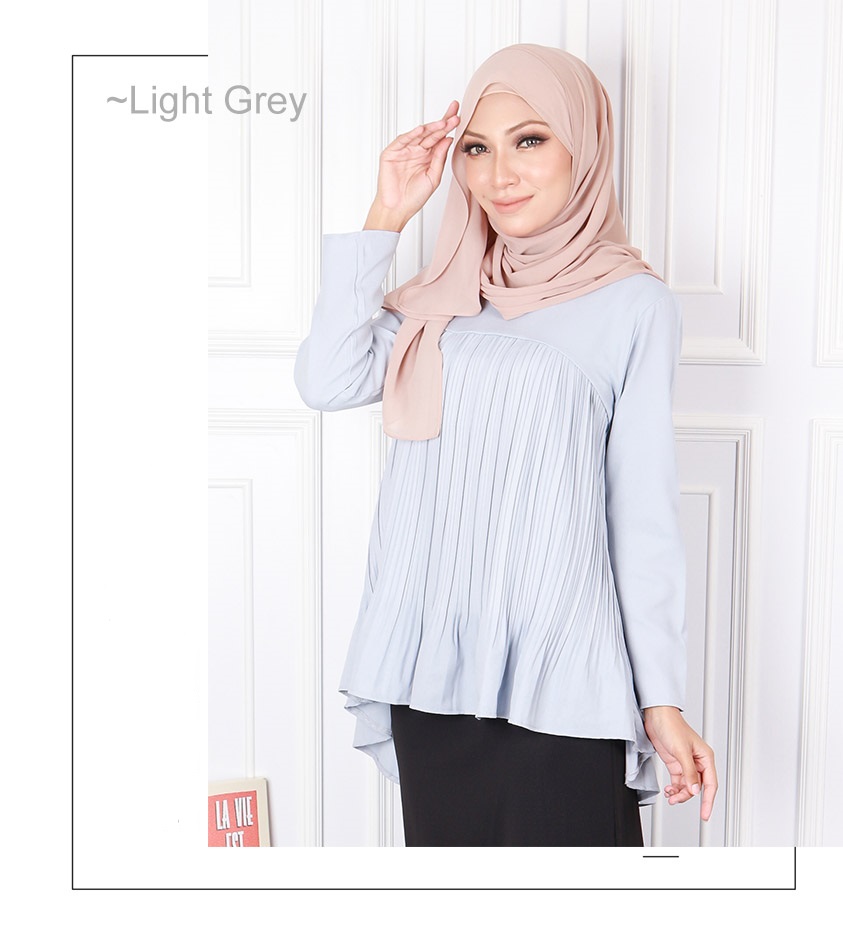 QA-582 PLEATED FLARE BLOUSE LIGHT GREY