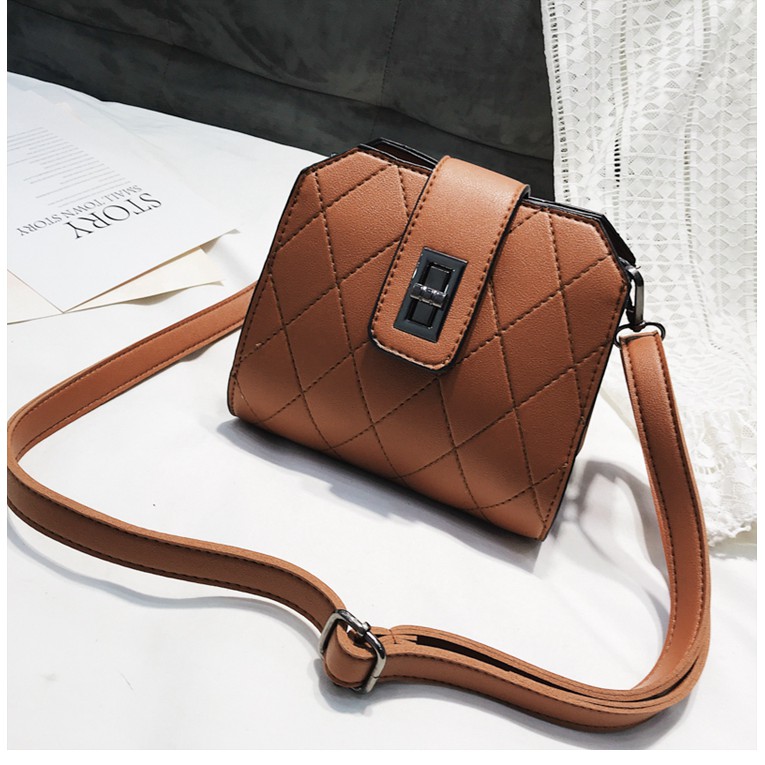 KW80421 Switchlock Sling Bag Brown