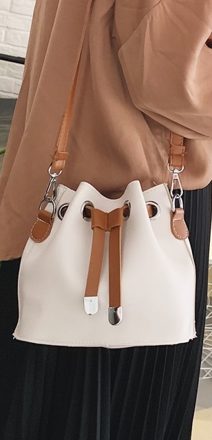 KW80460 CASUAL BUCKET BAG WHITE