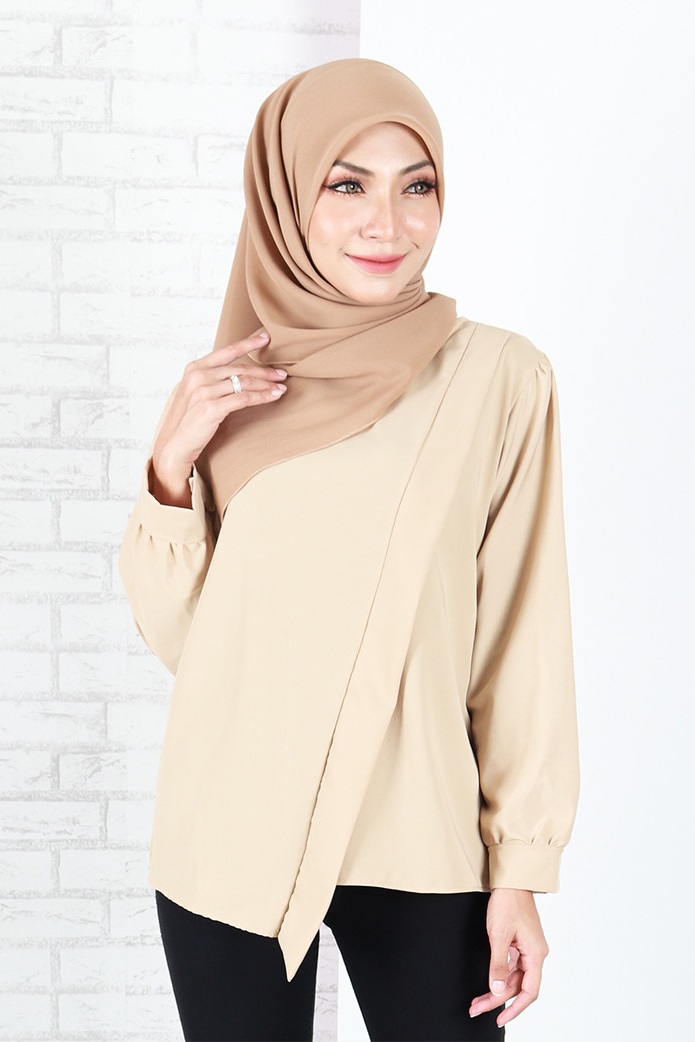 QA-656 KISTENA PLAIN BLOUSE APRICOT