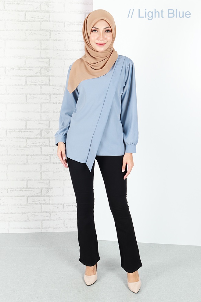 QA-656 KISTENA PLAIN BLOUSE LIGHT BLUE