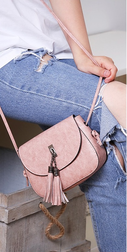 KW80493 SLING BAG PINK