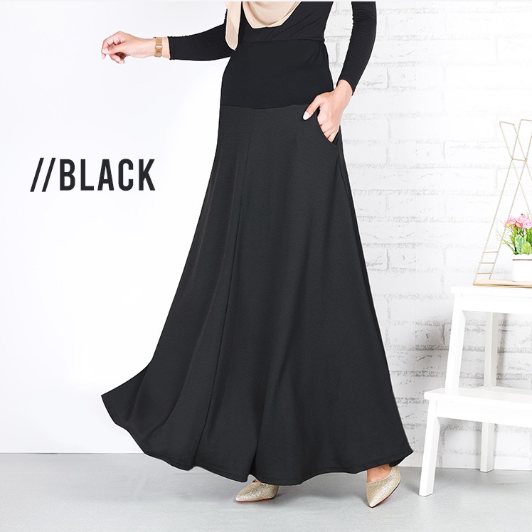 QA-679 WOMEN'S MAXI SKIRT BLACK