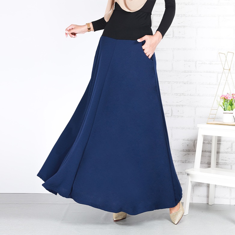 QA-679 WOMEN'S MAXI SKIRT BLUE