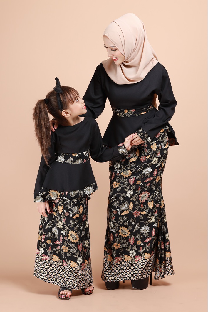 QA-690 ALISYA MODERN KURUNG BLACK