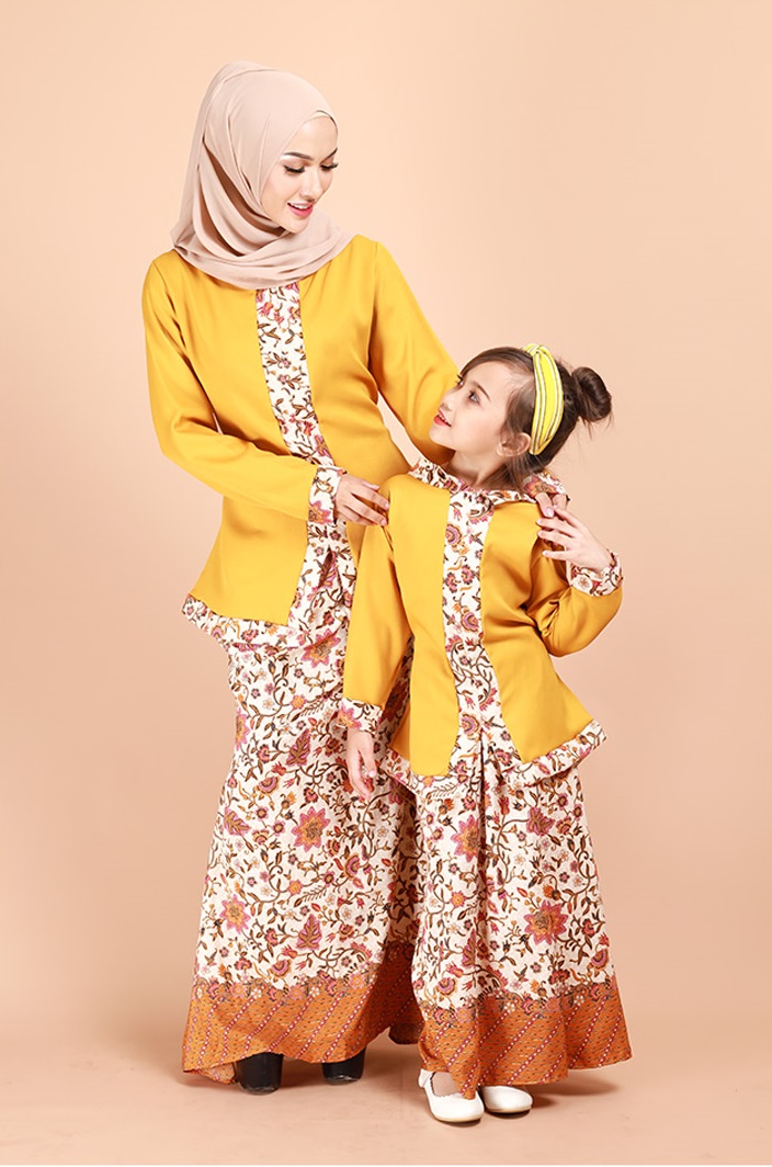 QA-698 KIDS KEBAYA SET YELLOW