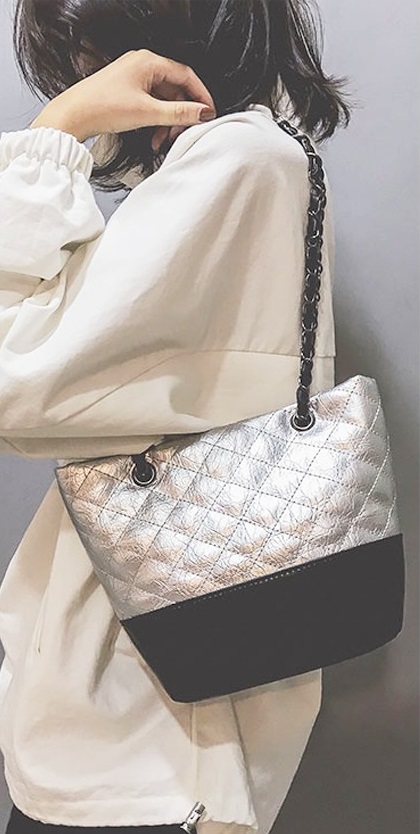 KW80587 TOTE BAG SILVER