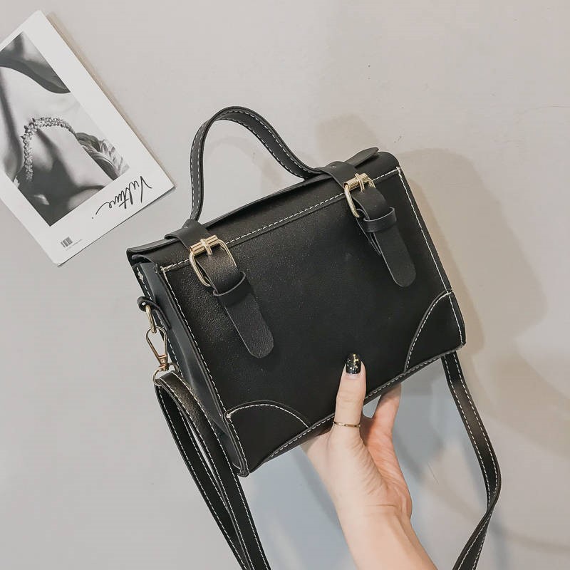 KW80604 SHOULDER HANDBAG BLACK