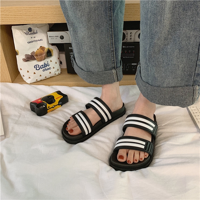 KW80708 STRIPES SANDALS BLACK