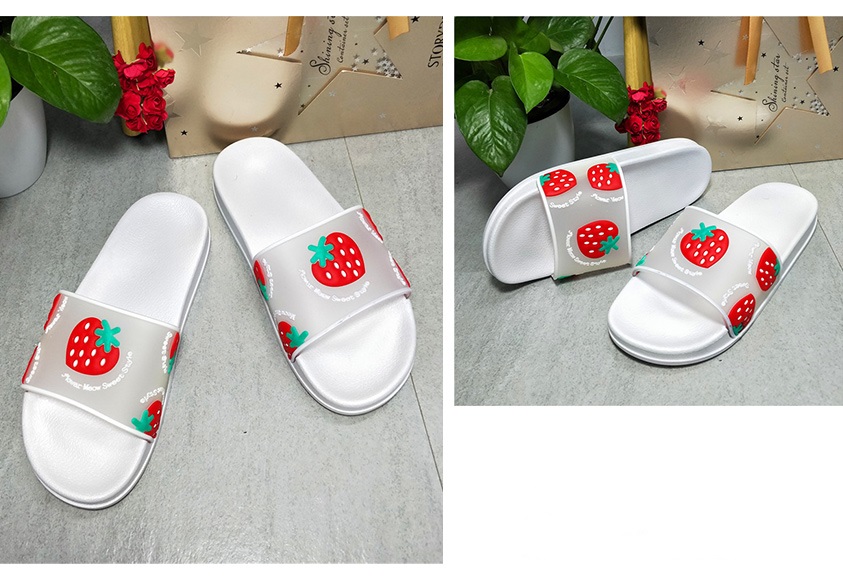 QA-728 FRUITS SANDAL STRAWBERRY