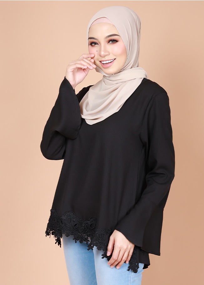 QA-745 FLARE SLEEVES BLOUSE BLACK 