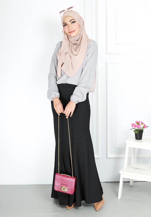 QA-748 WOMEN'S DUYUNG SKIRT BLACK