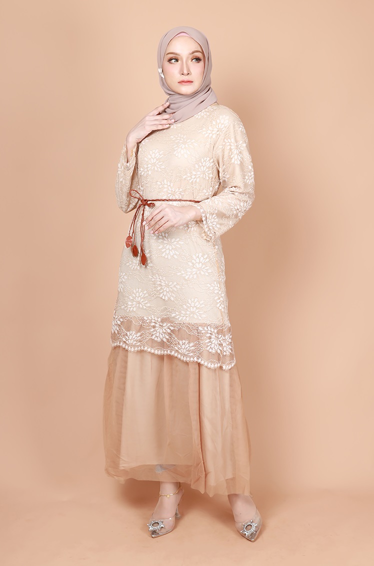 QA-752 FLORAL LACE DRESS CREAM