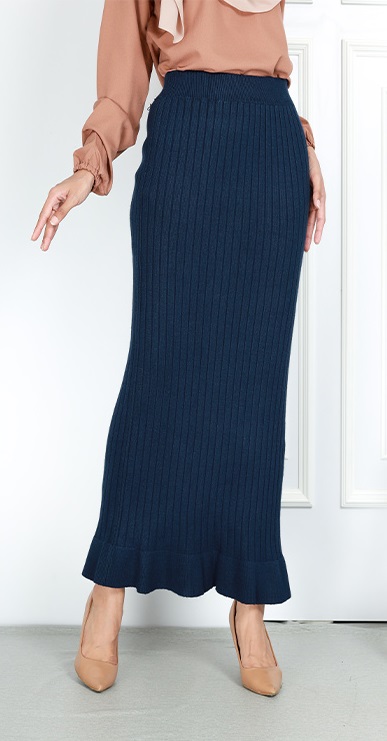 QA-769 KNITTED LONG SKIRT NAVY BLUE