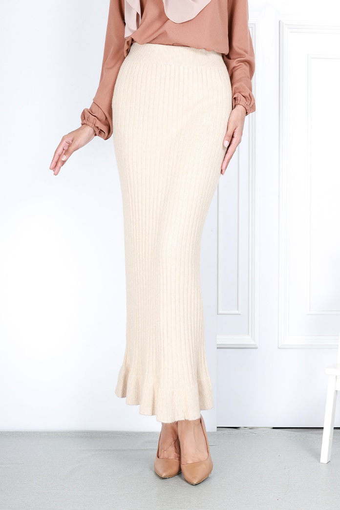 QA-769 KNITTED LONG SKIRT IVORY