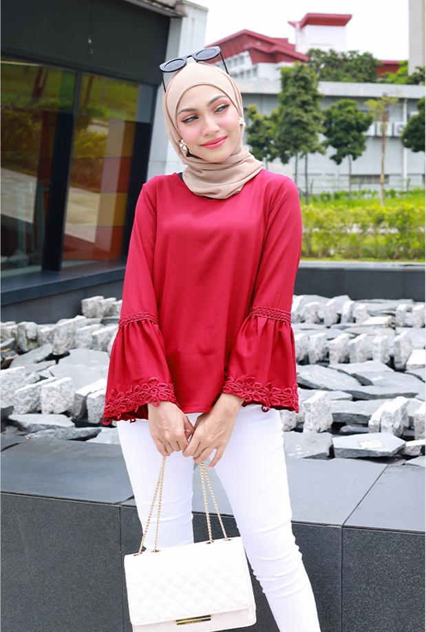 QA-795 MUSLIMAH V BLOUSE RED