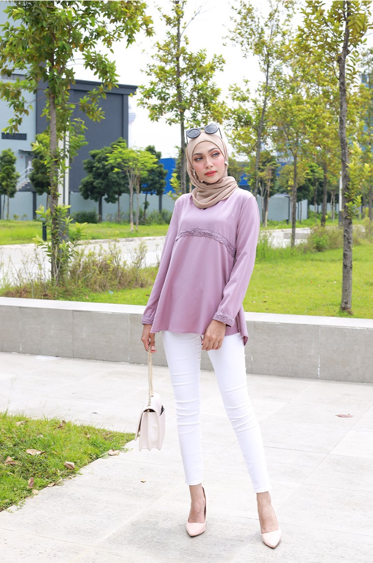 QA-796 MUSLIMAH BLOUSE PURPLE