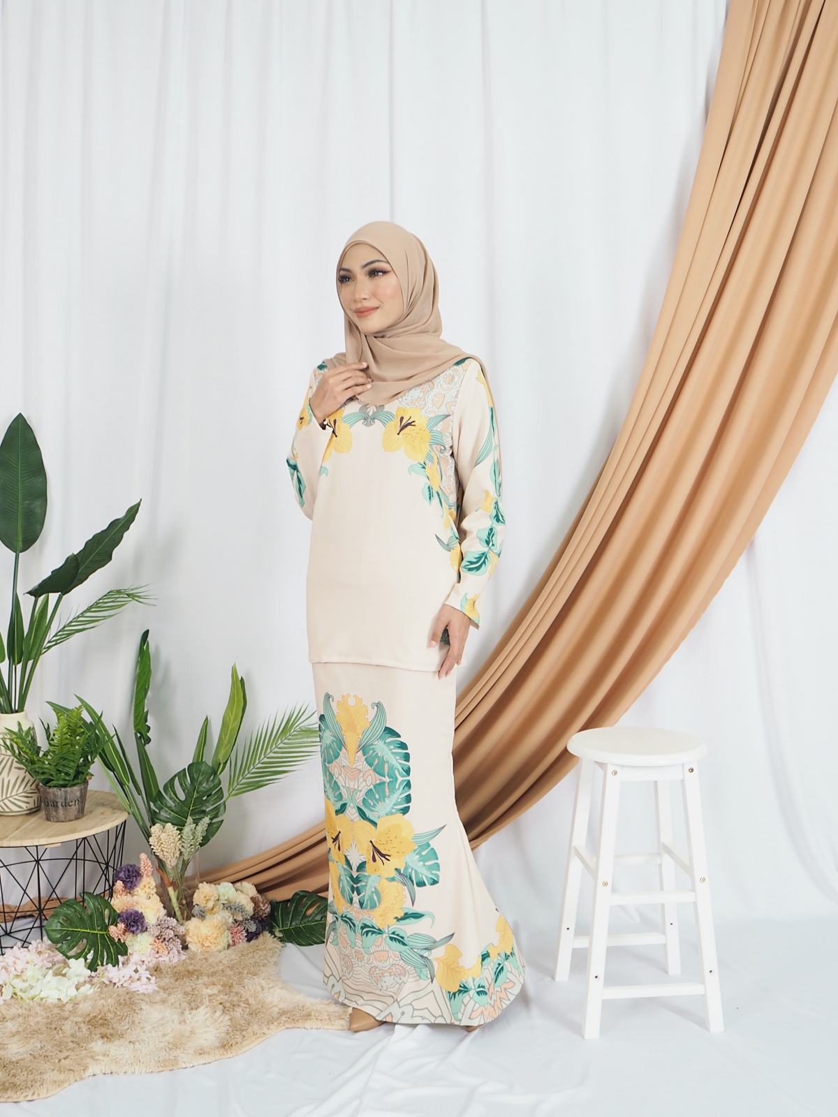 SW5404 Floral Printed Baju Kurung Cream