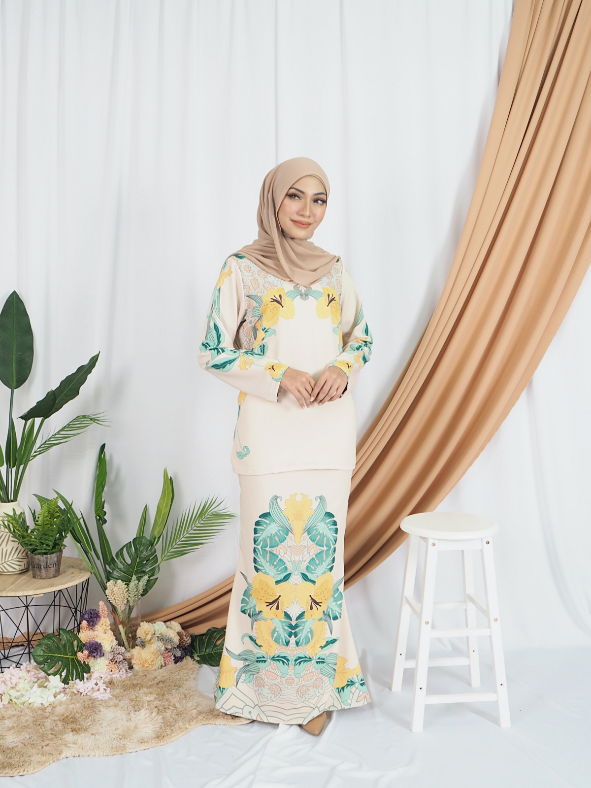 SW5404 Floral Printed Baju Kurung Cream