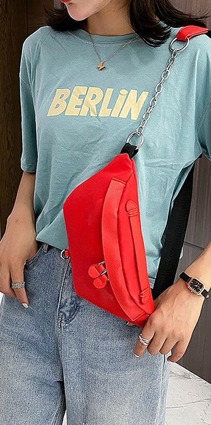 KW80862 Stylish Chest Bag Red