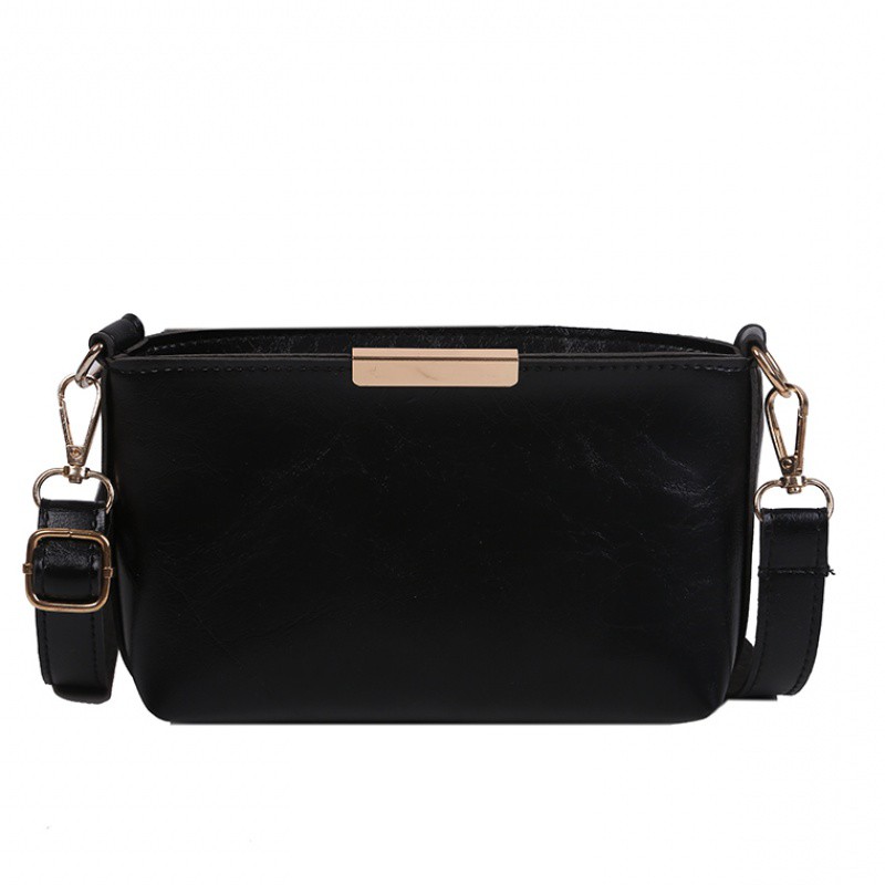 KW80870 Metal Sling Handbag Black