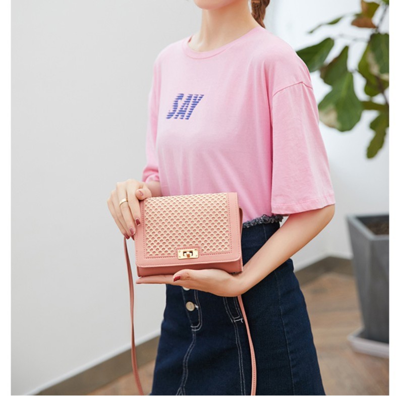 KW80949 Women's Crossbody Beg Pink