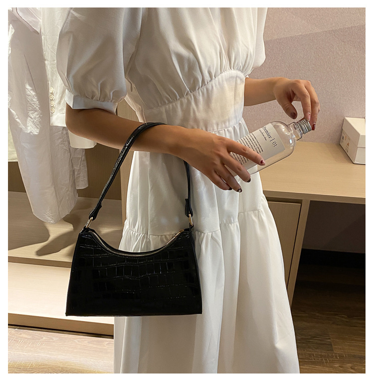 QA-895 Fashion Korean Shoulder Bag Black